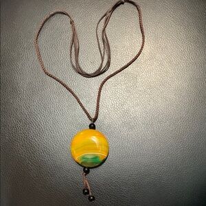 Elegant Yellow and Green natural agate stone Pendant Necklace